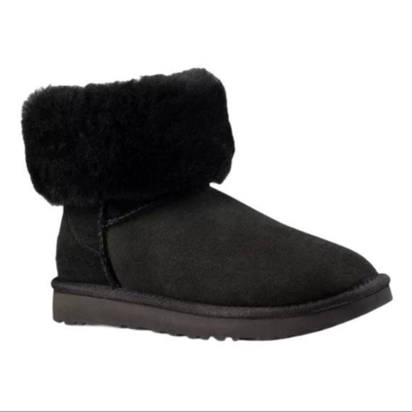 UGG Classic Short II Boots in Black - NEW - Picture 7 of 7